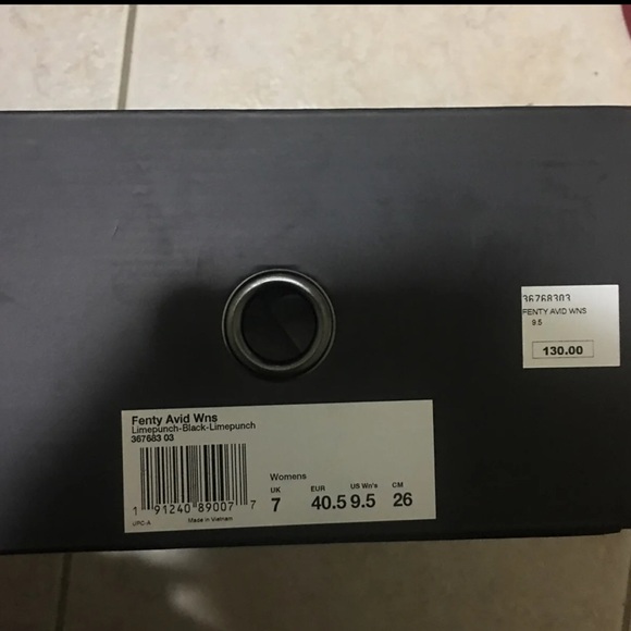 Puma Fenty lime punch trainers women’s size 9.5 - Picture 7 of 8